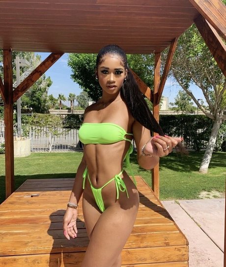 Alana Walker Ai Porn pornstar beautiful gallery