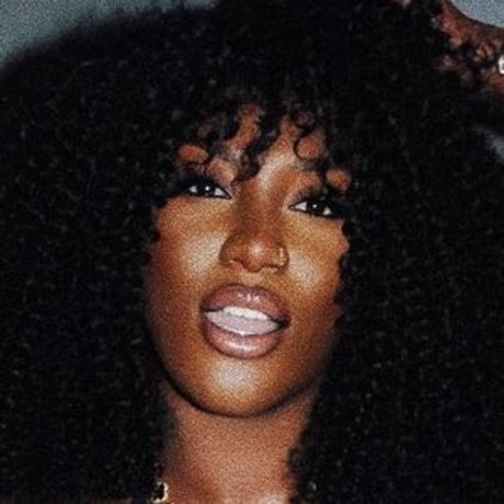 Aya Nakamura model sex pictures