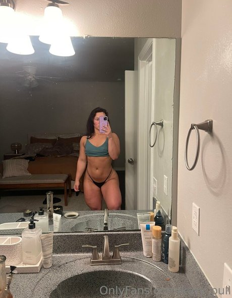 Katy Pull pornstar erotic pictures