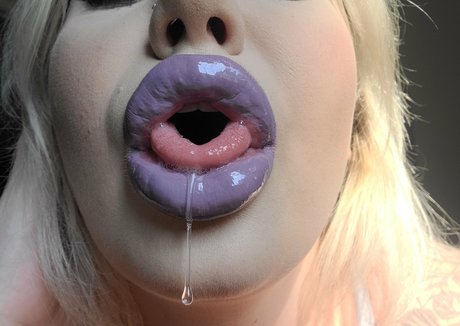 down onlyfans free pictures