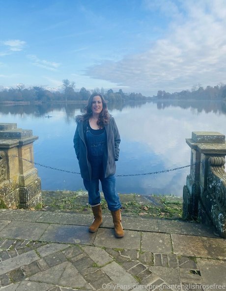 pregnantenglishrosefree nudes pornstar image