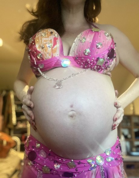 pregnantenglishrosefree model erotic pictures