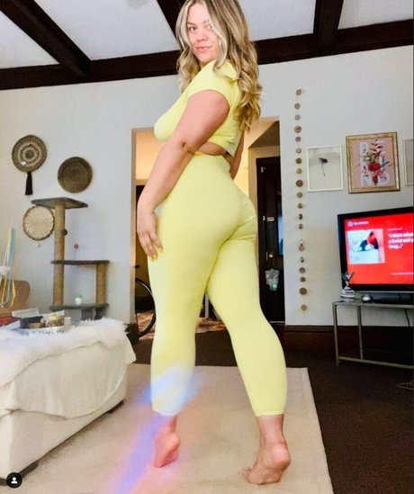 Lindsywood top star pictures