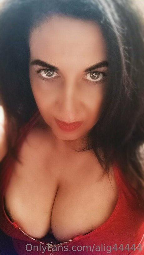 alig44444 erotic actress gallery