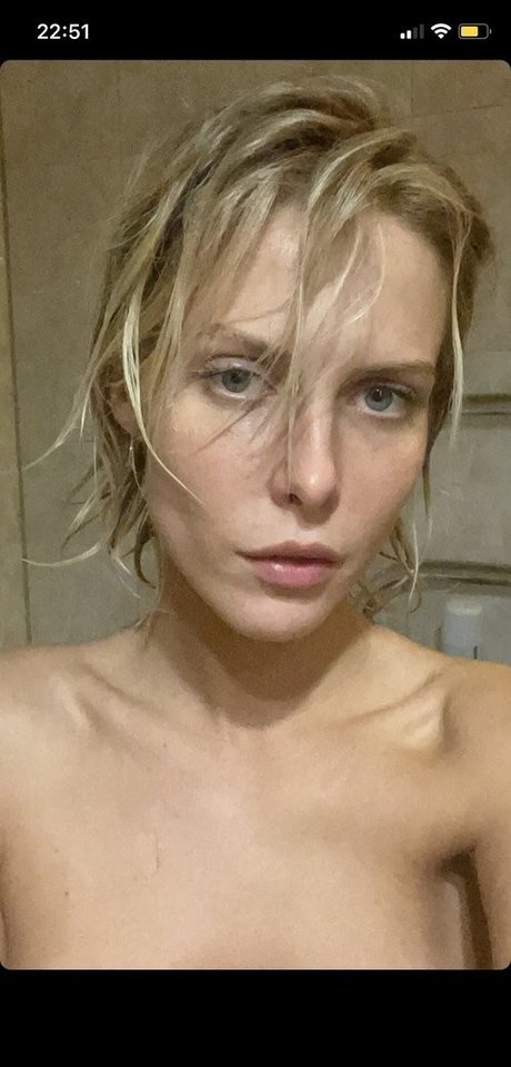 Oxana Streltsova pretty star images