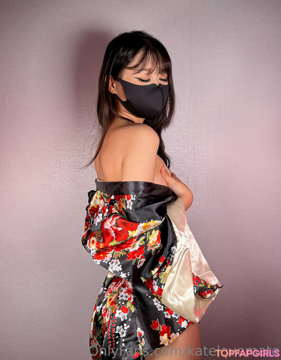 katelovemate high quality model image