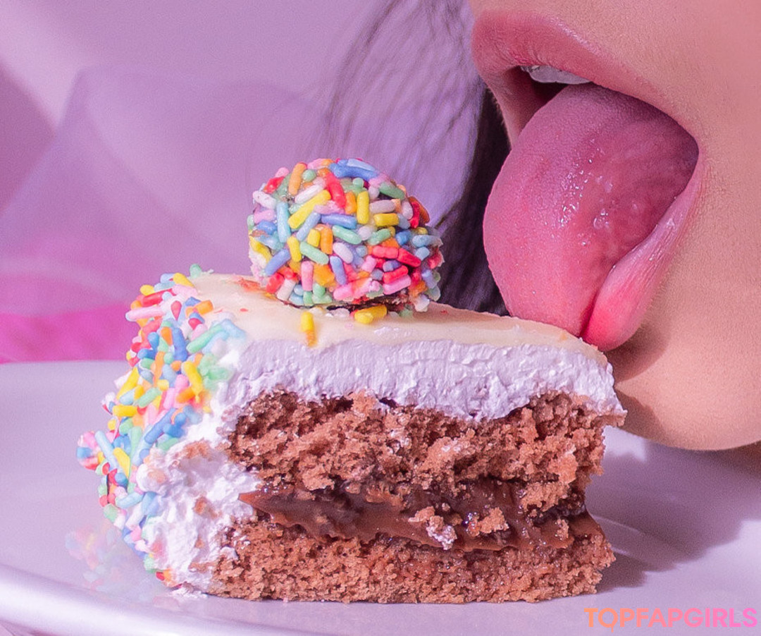 asian model onlyfans top image