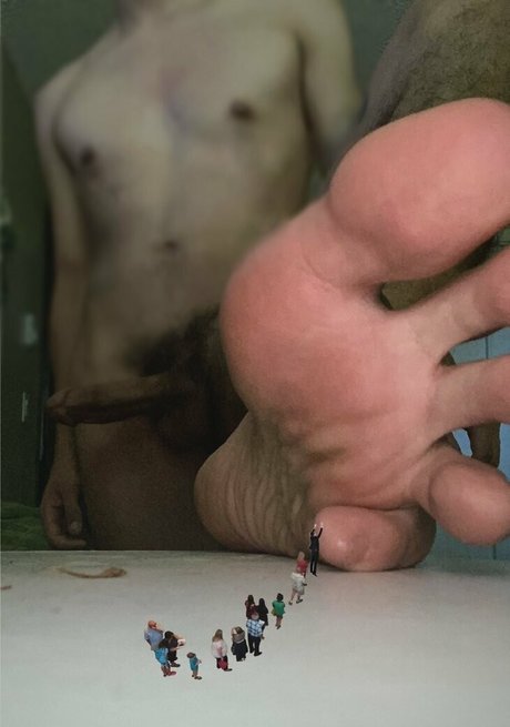 gigagod69 perfect actress pictures