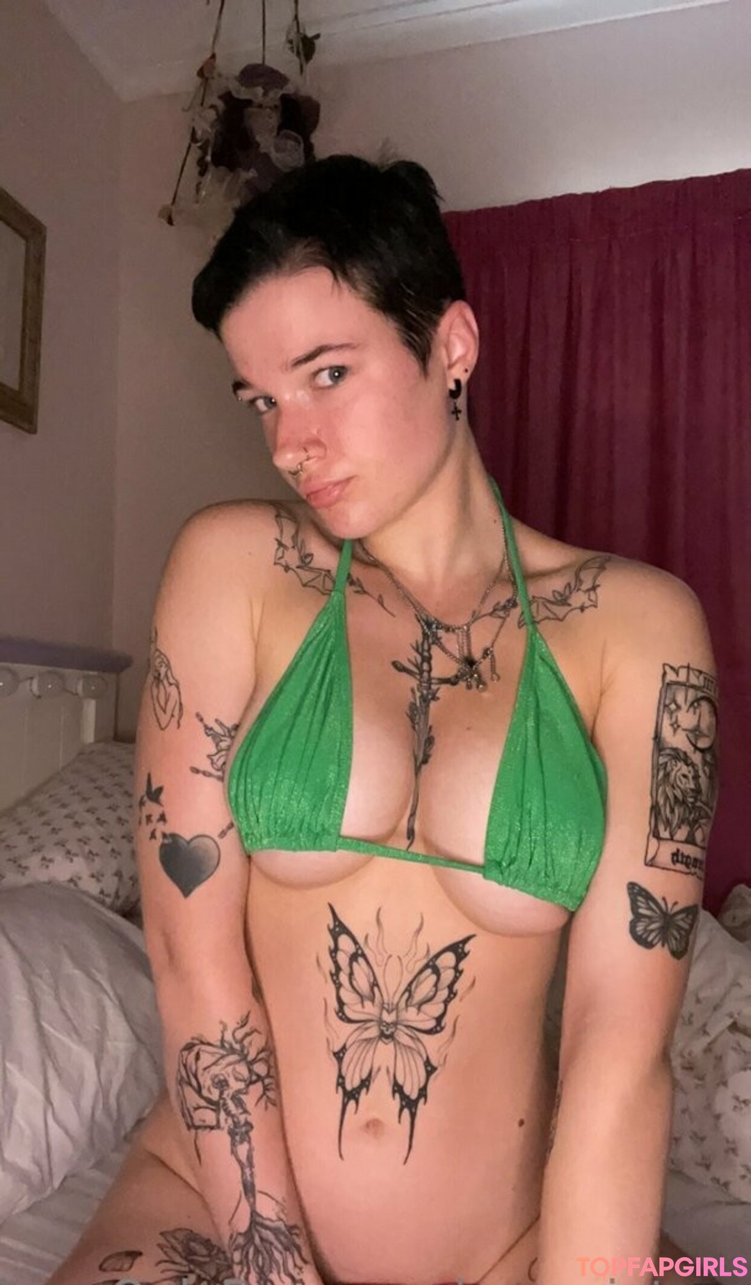 Eve winters perfect star photo