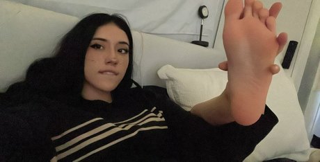 Shilynn Velez star naked images