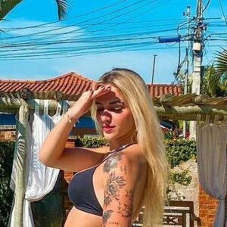 Leticia Ferrazzani hd star photo