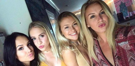 Holly Cloar beautiful actress img