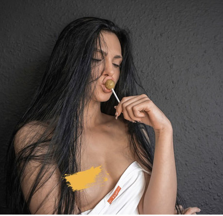 Diana Black sex pornstar image