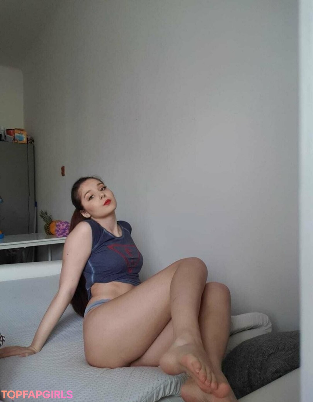 Leisy Lucy hot pornstar photo