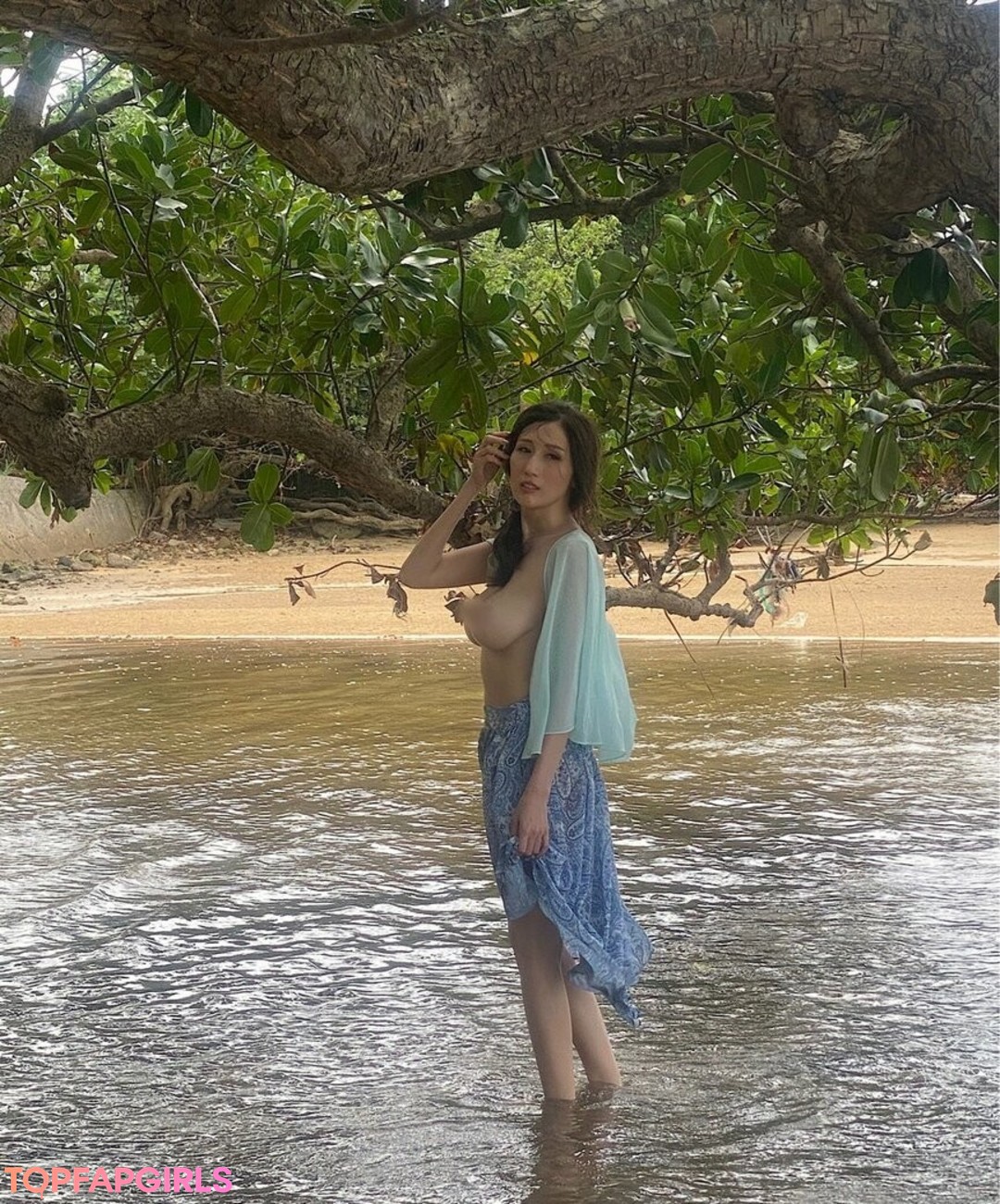 Julia Kyoka model perfect img