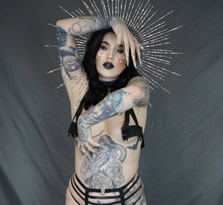 rixrin erotic actress photos