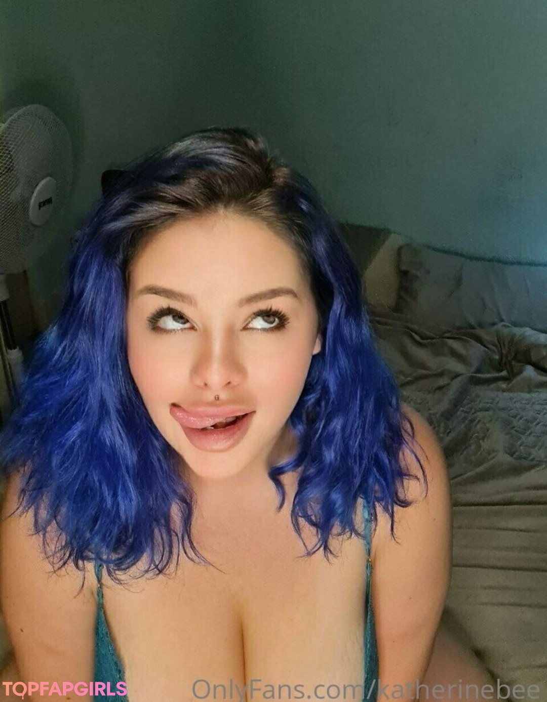 beckybeeofficial star adult picture