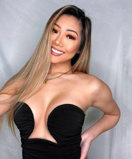 teen feet onlyfans naked pic