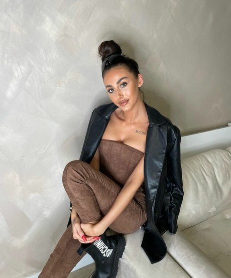 curvy star onlyfans pretty pic