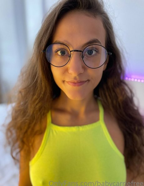 babycarriefree hot actress pics