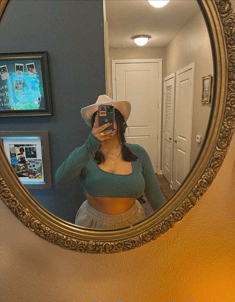 gloryhole princess onlyfans art xxx gallery