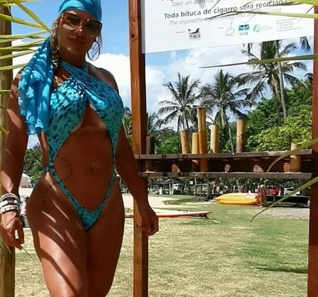 Camila Kiss perfect star galleries