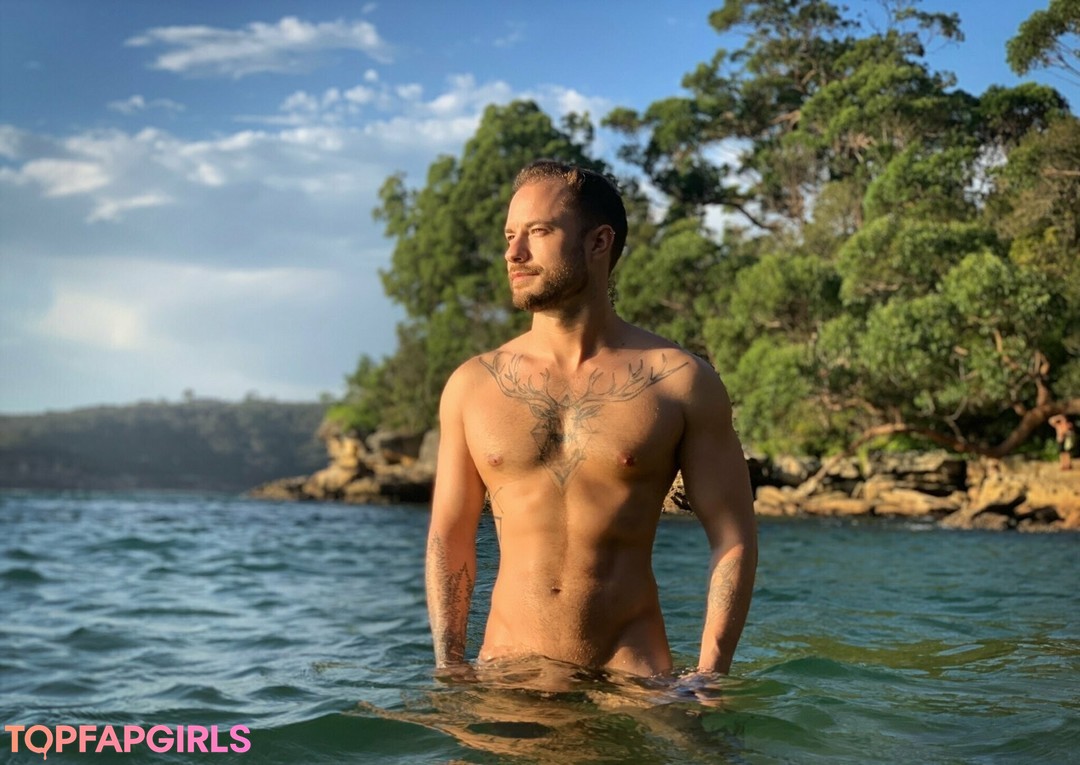 aaronburkexxx best star photo