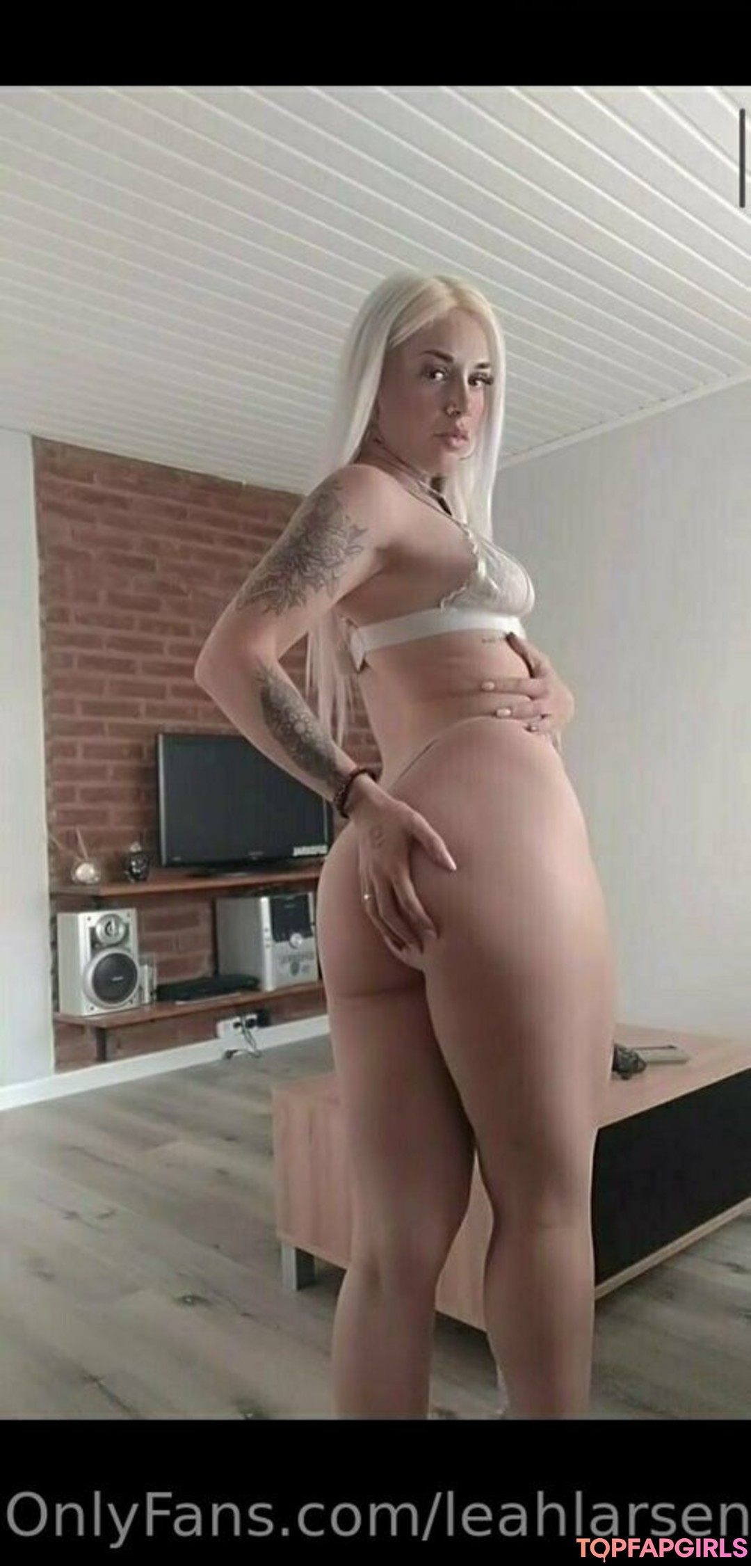 leahlarsen pornographic model pictures