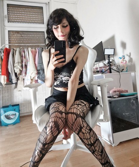 Puruchuu hot model gallery