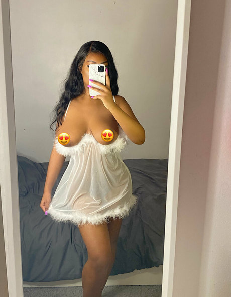 bodybuilder male onlyfans hot sexy pic