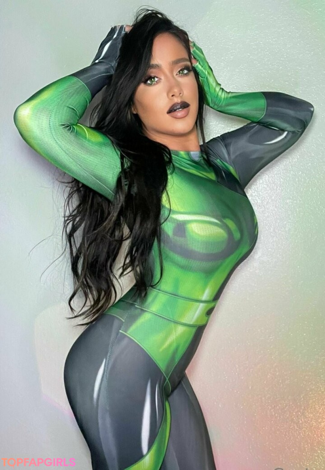 camillaakate model pornographic pic