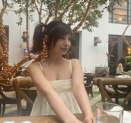 yourluvrgrl nice actress pics