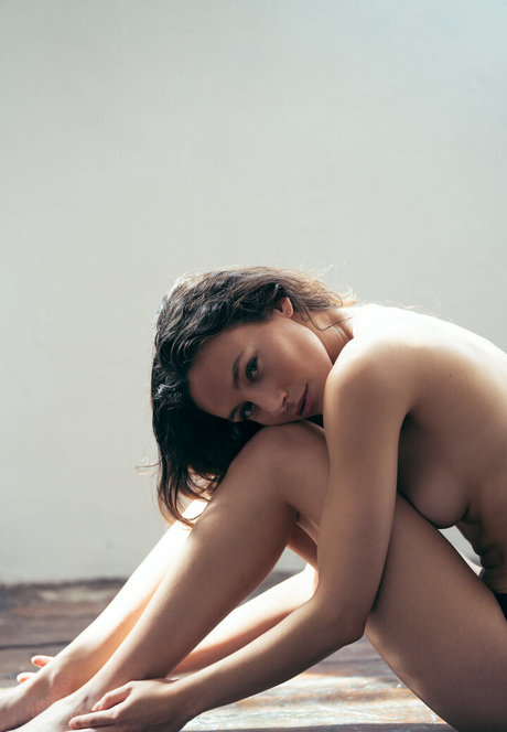 Miacbell model naked archive
