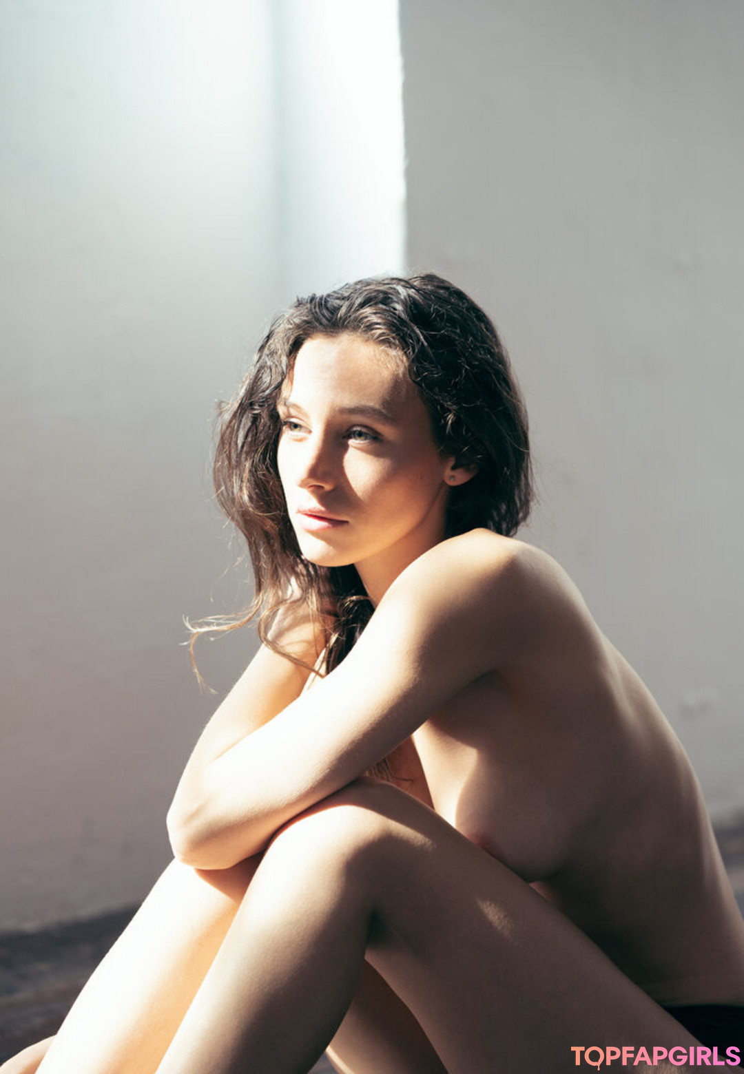 Miacbell model exclusive picture