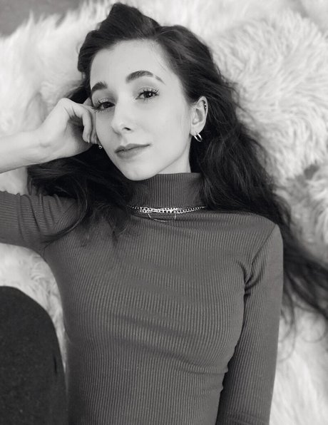 basostream art star galleries