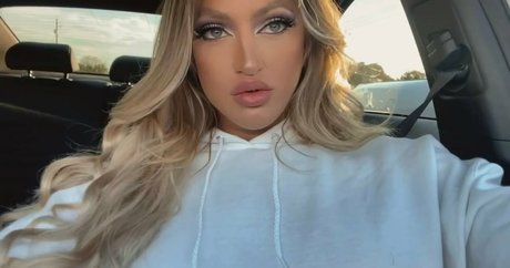 theeveemarie pornstar adult photos