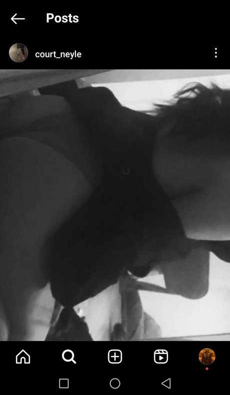 black hair milf onlyfans free pic