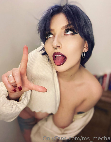 ms mecha star sexy pics