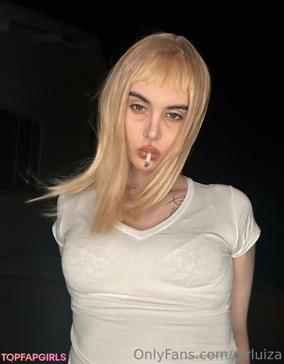 glrluiza sex model gallery