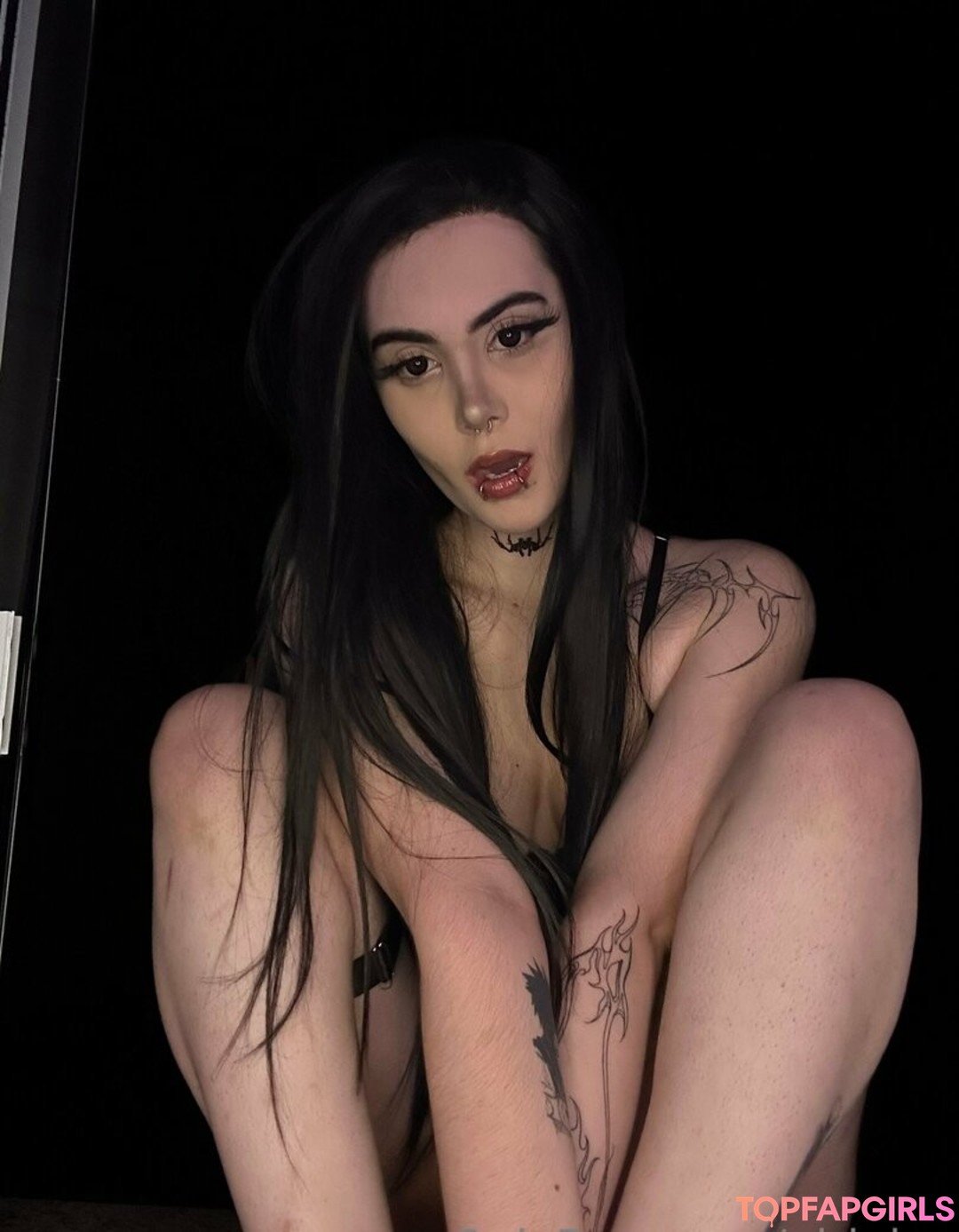 glrluiza hot pornstar pic