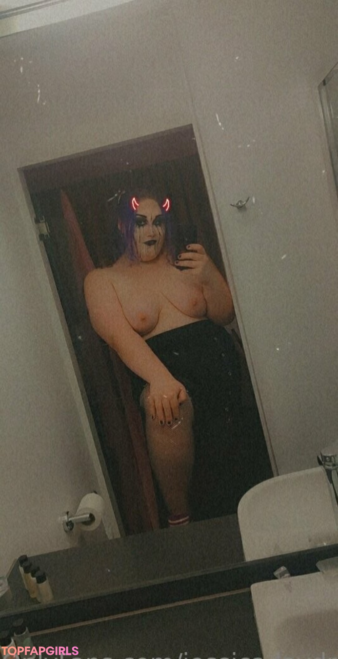 teen fisting onlyfans art nude picture