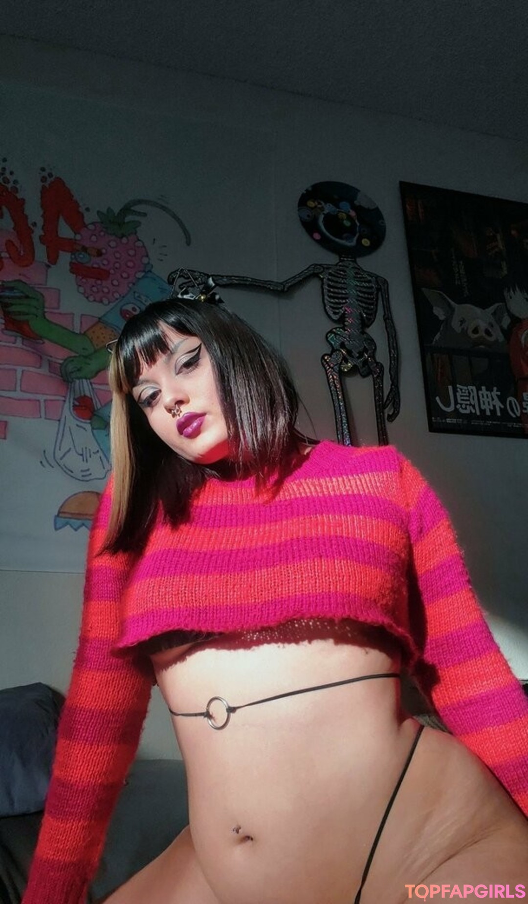 witchhunny model sexy photo