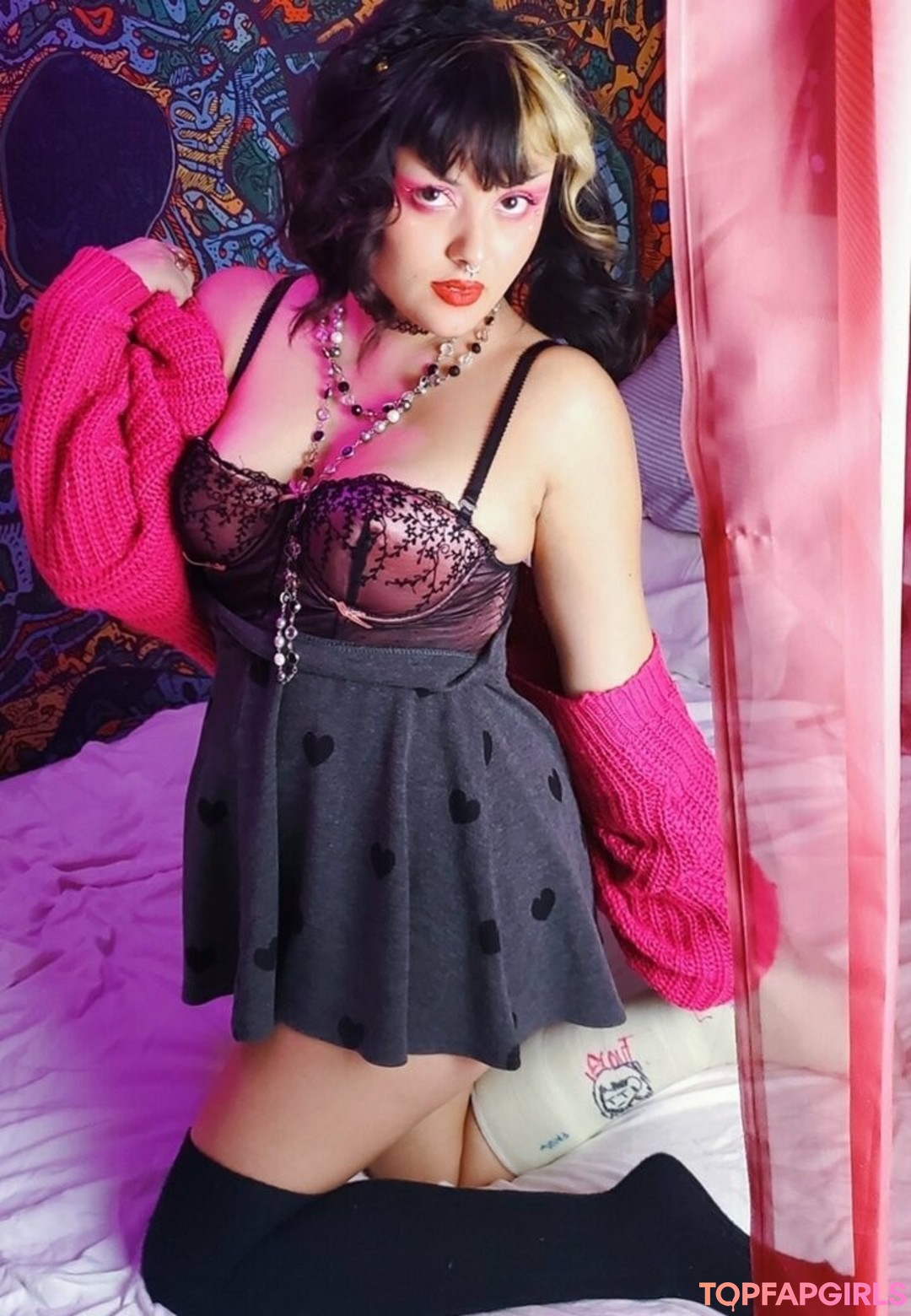 witchhunny pornstar art img