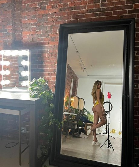 retro onlyfans sex images