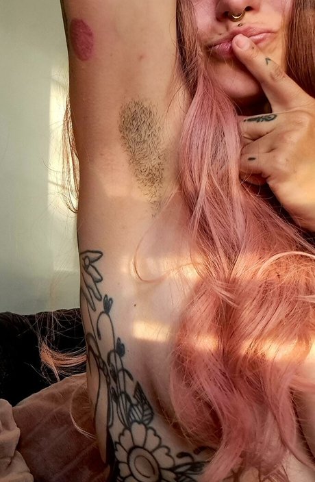 Bibis secrets top profile image