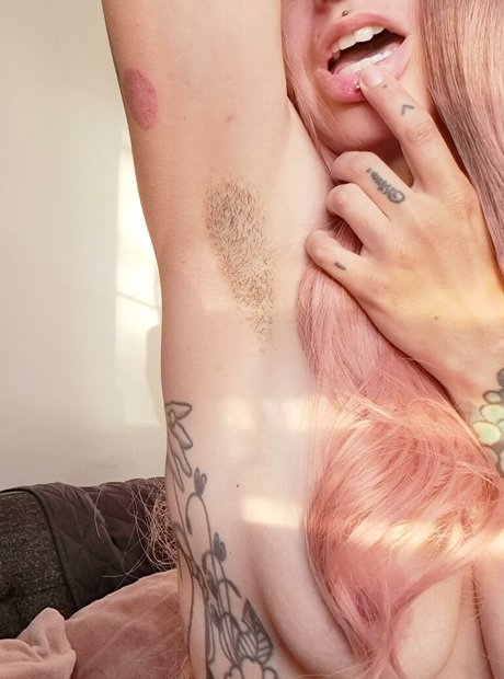 Bibis secrets nudes model archive