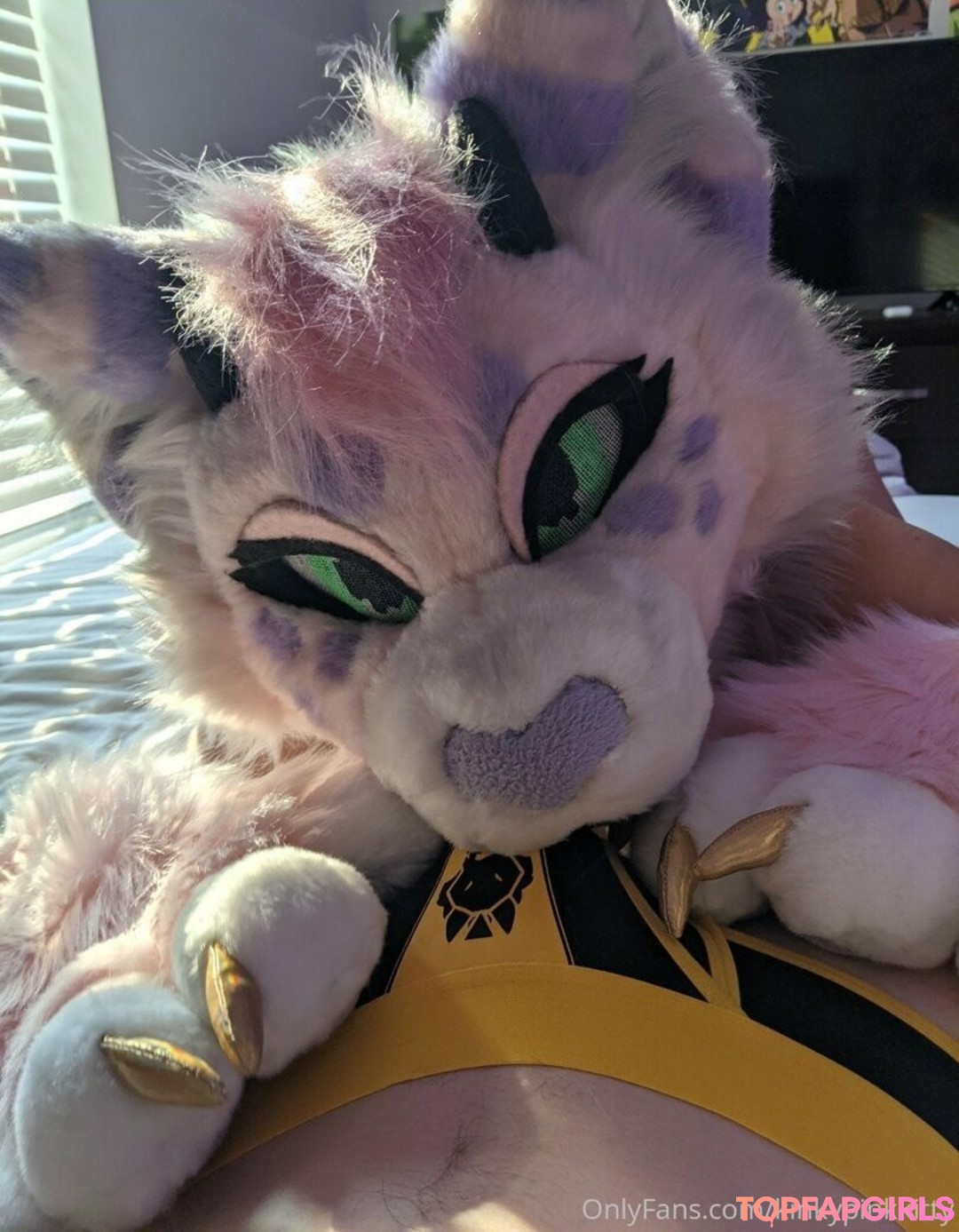 kinkypinkkitty star pic