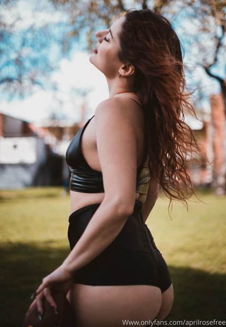 aprilrosefree model sexy image