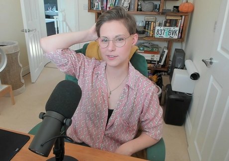 Dodger model xxx galleries