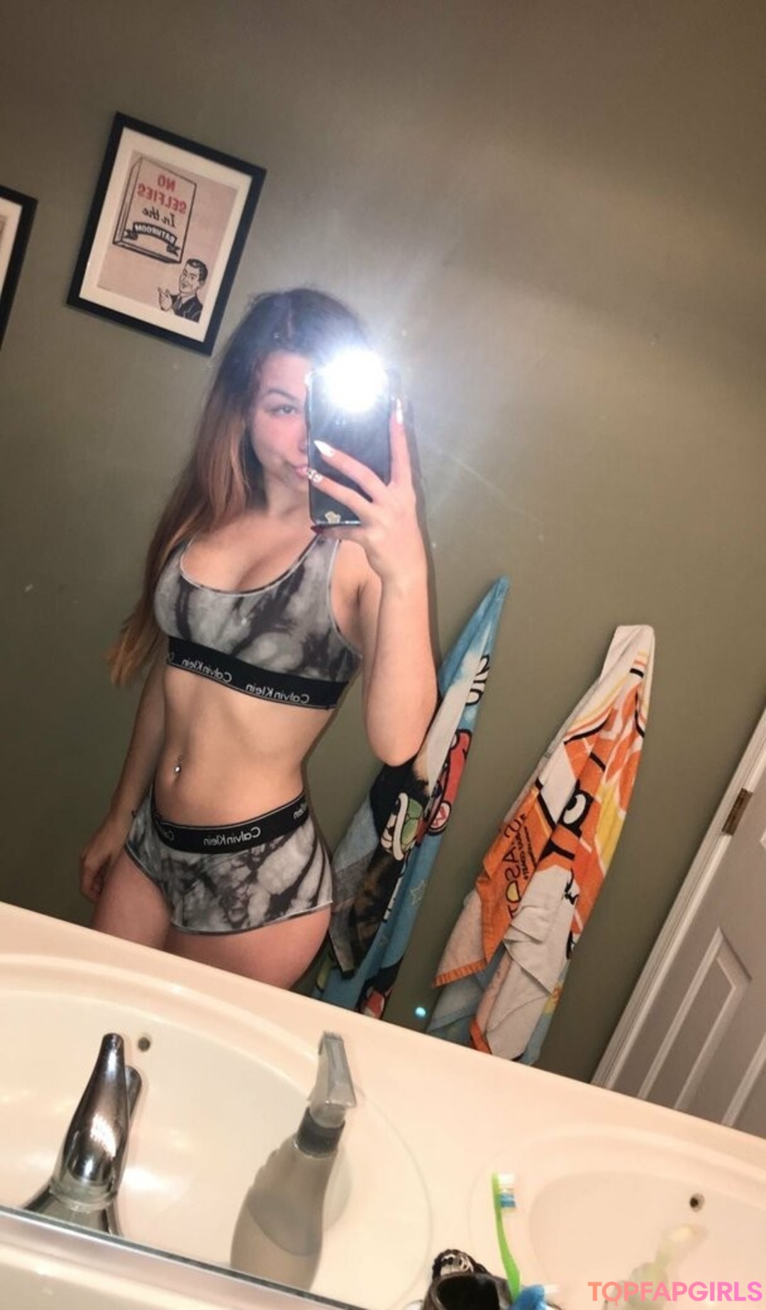 lookatdatgurl pornstar pretty image